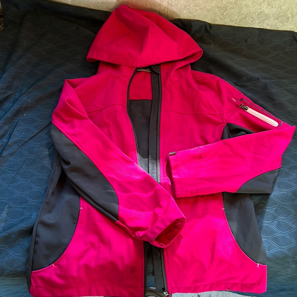 Light weight jacket